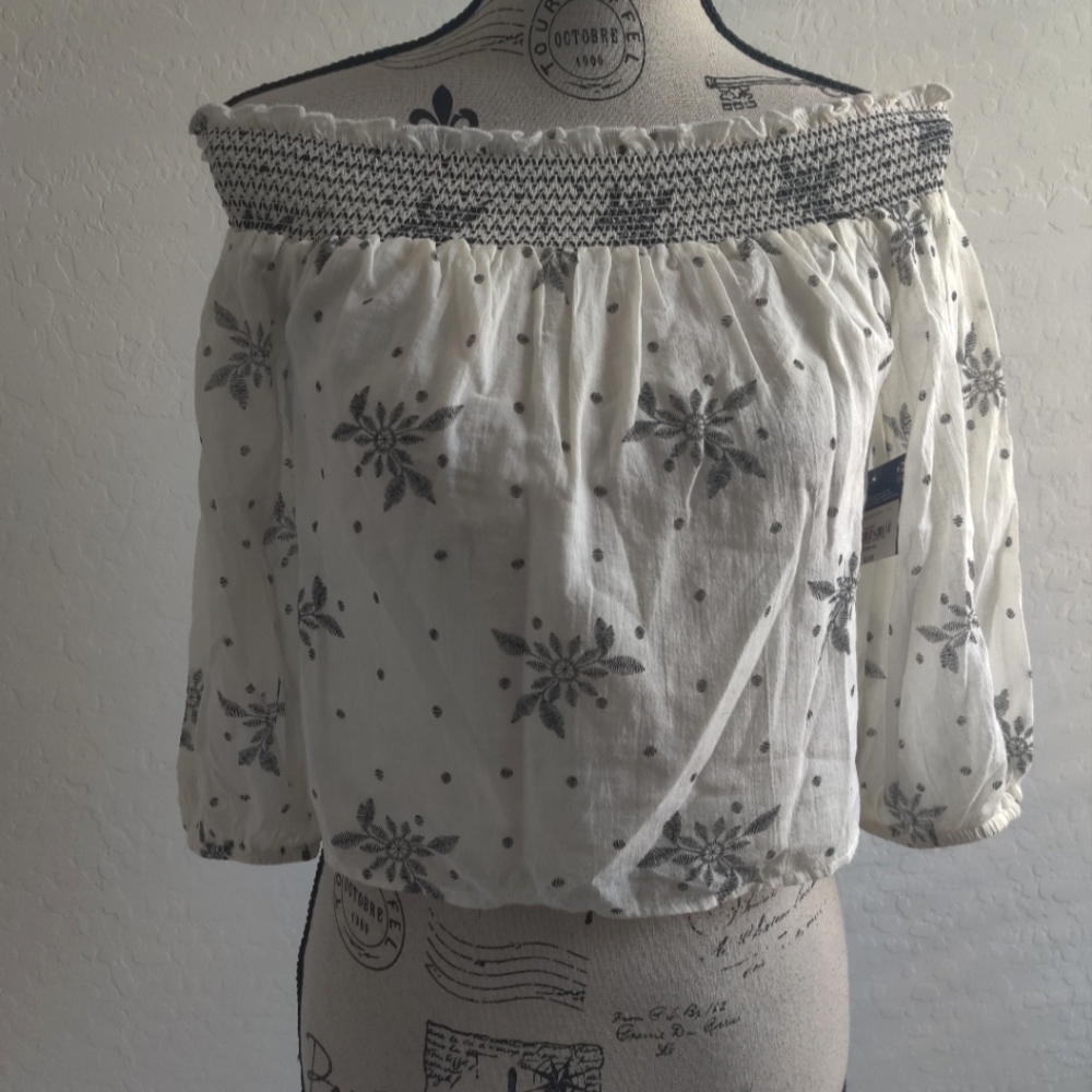 🆕 Arizona Jean Co Embroidered Smocked Off-Shoulder Floral Polkadot Crop Top_Sm